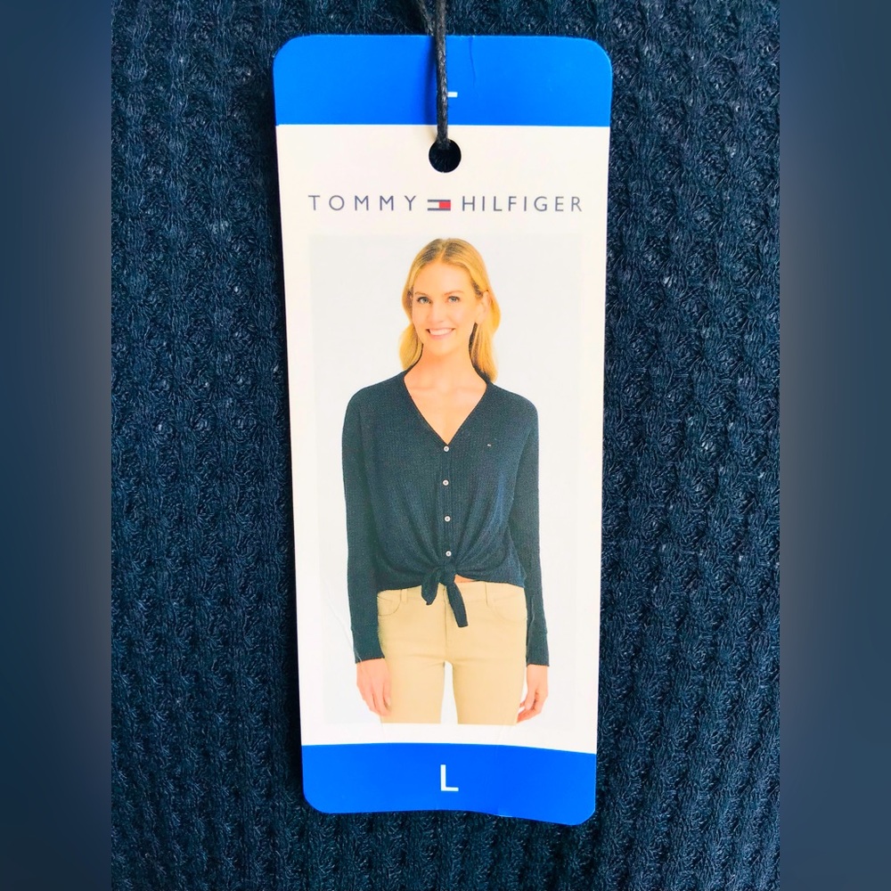 Tommy Hilfiger woman’s blue Waffle-Knit V-Neck Button Cardigan L